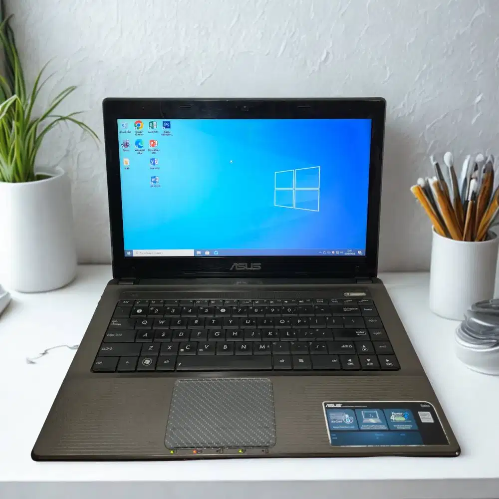 Laptop Asus K43U - Win 10 Pro original - App permanen all