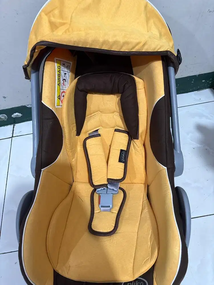 Car Seat Bayi Pliko – NEW / Tidak Pernah Dipakai (Like New)
