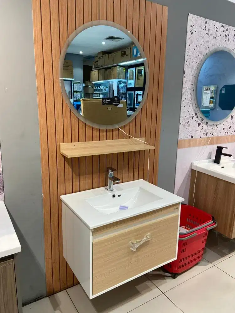 KREDIT WASTAFEL , SYARAT HANYA KTP