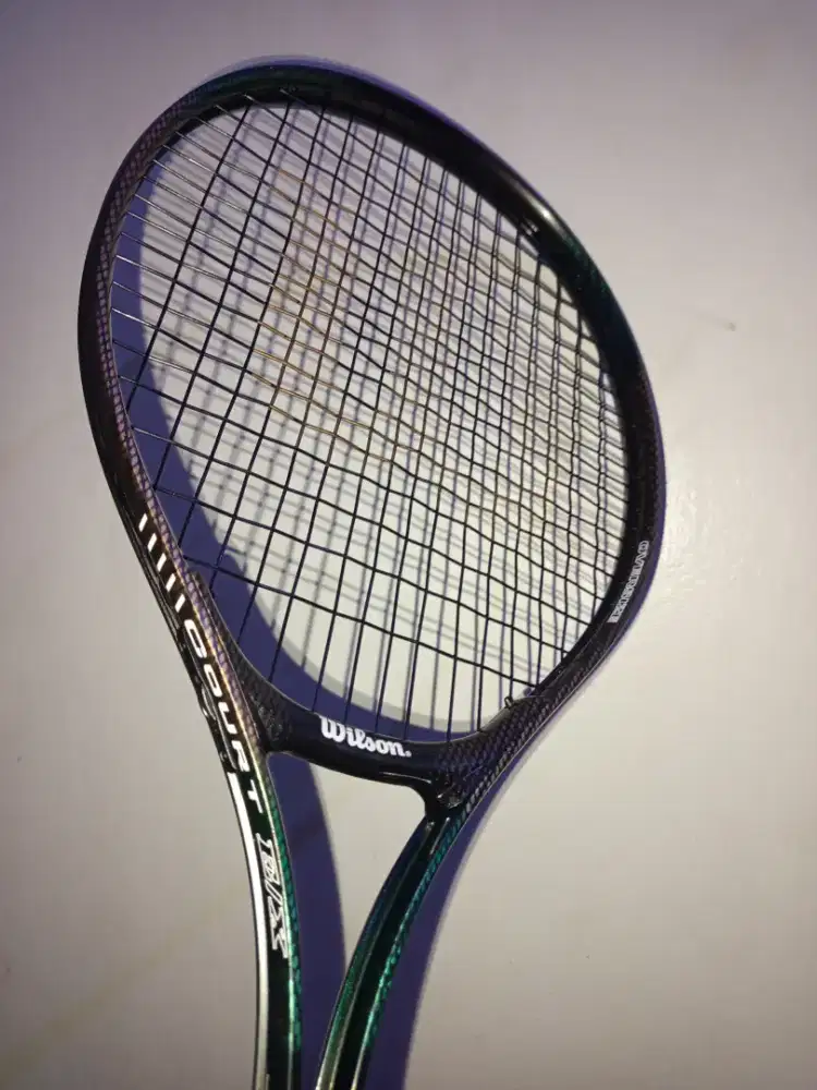 Tenis raket Wilson E/X court warna black gradasi emas hijau