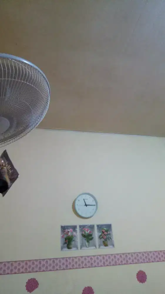 Jual cepat Smart TV LED 32inch merk Xiomi, fullset mulus 1,5nego