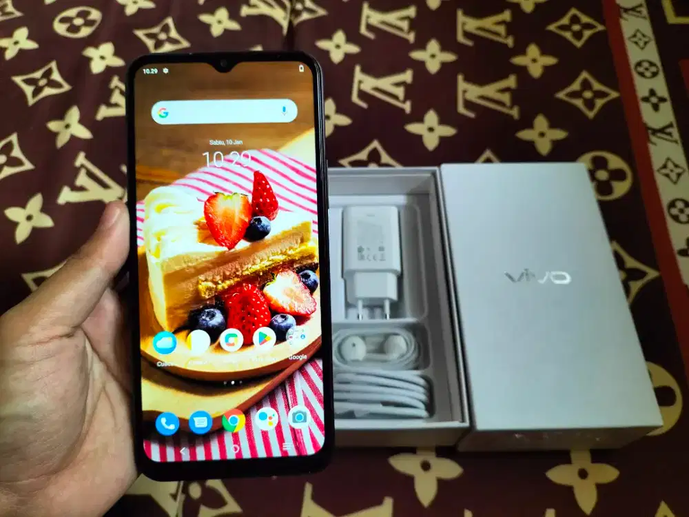 VIVO Y27 RAM 8GB / 256GB 4G LTE Duos 6.64in Fingerprint Face iD, BU