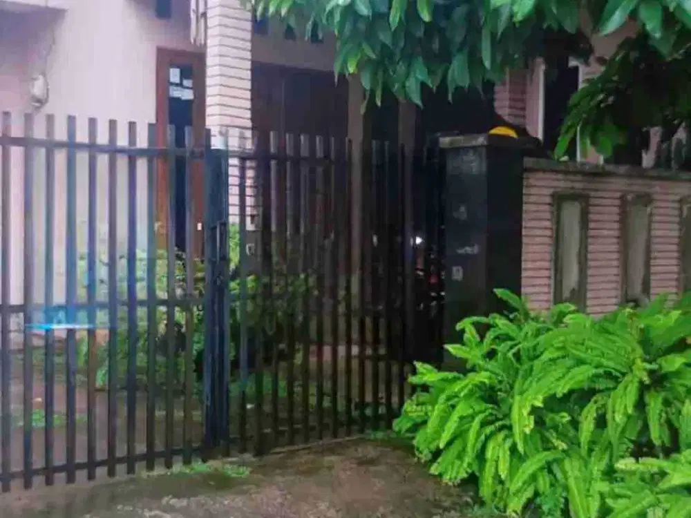 Rumah di Bumi Mas Raya Luas 196M Cikokol Tangerang