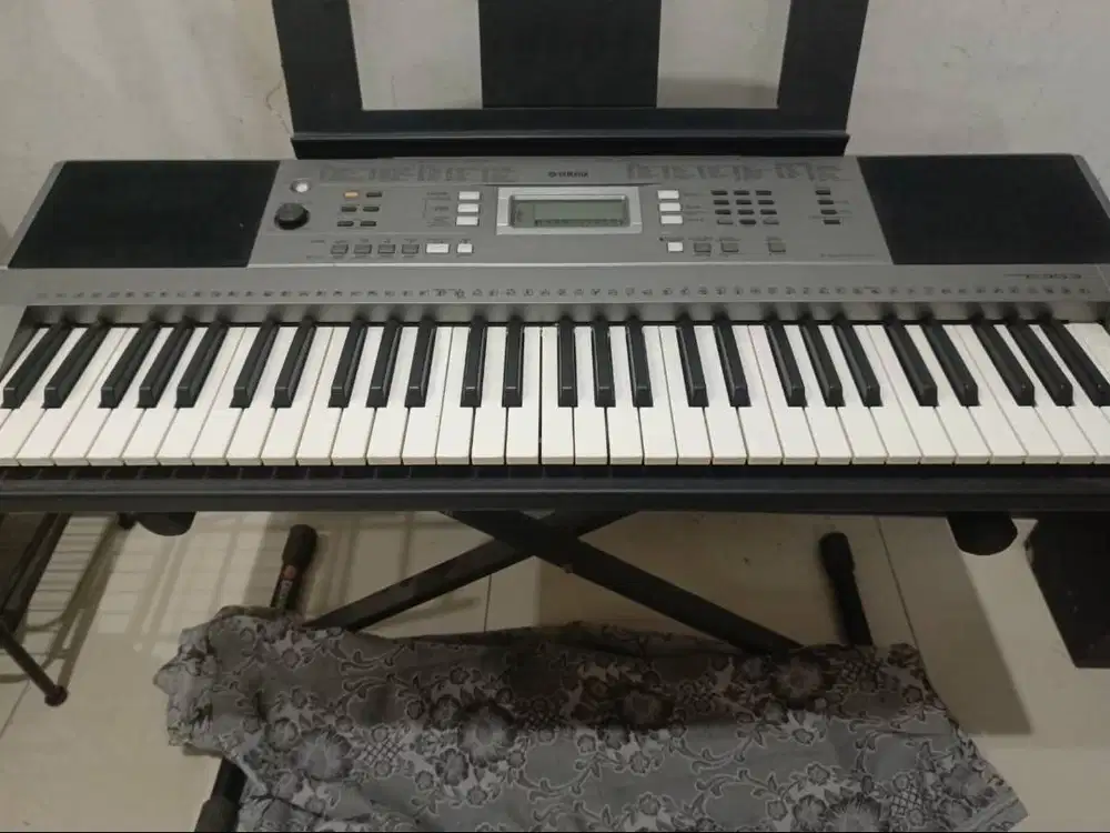 Yamaha PSR E353 Mulus lengkap ada dus nya