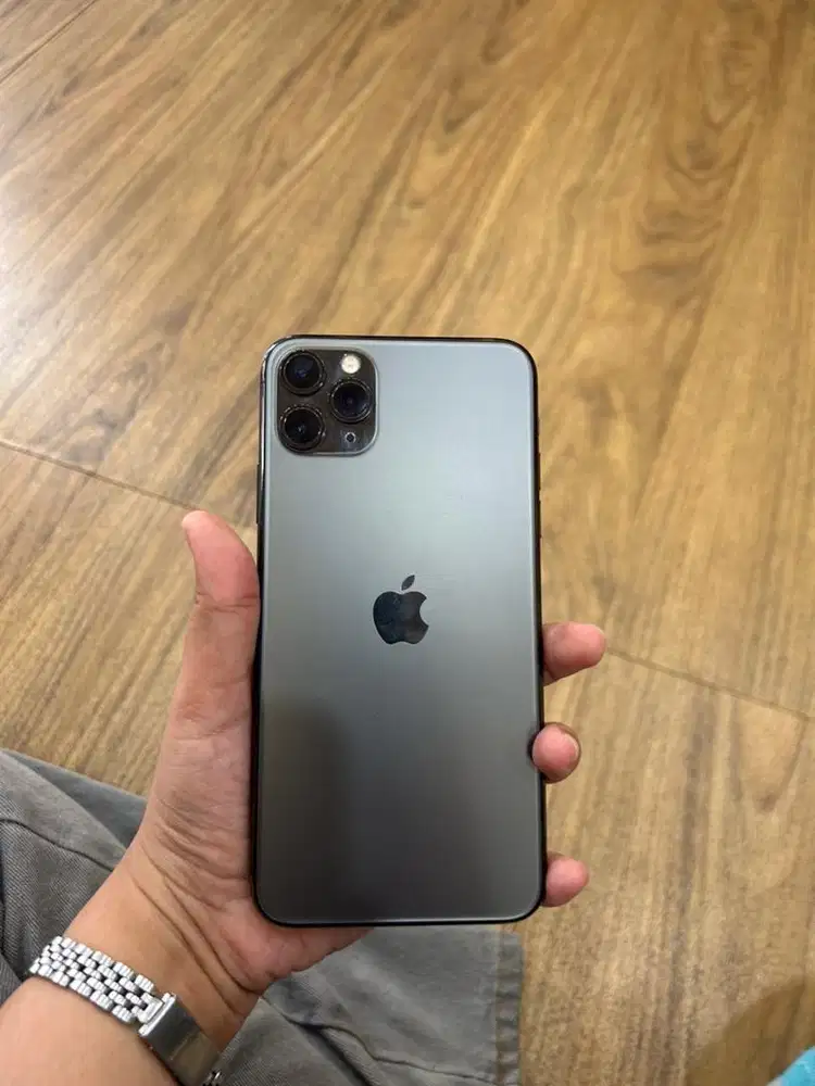 Ip 11 pm 256gb inter