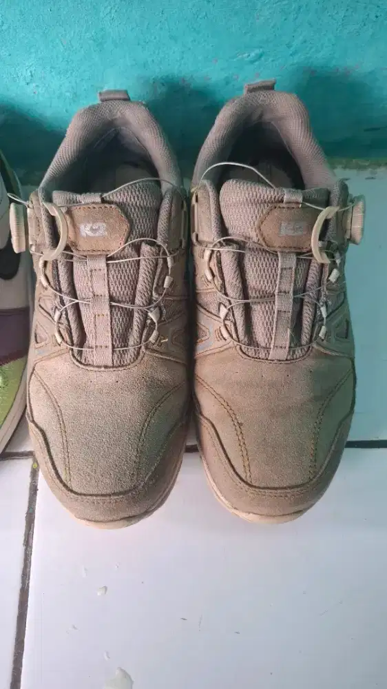 Sepatu safety K2 size 40
