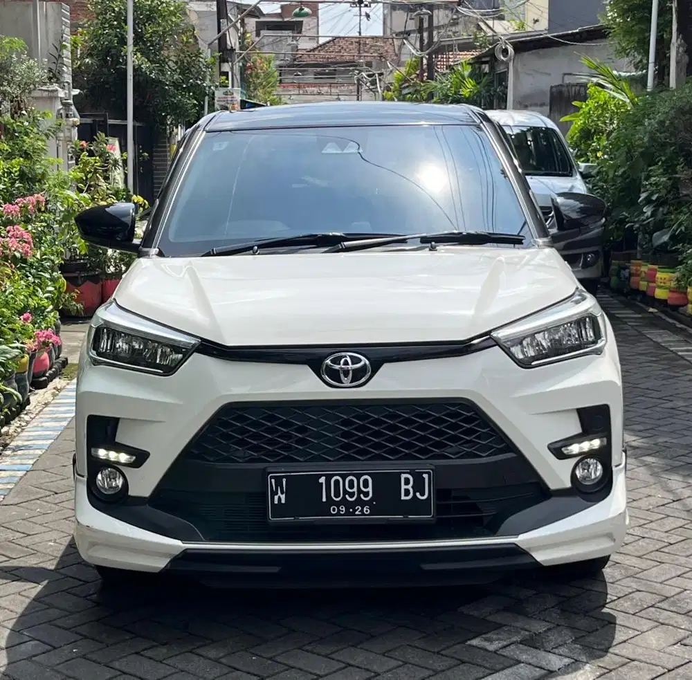 LOW KM 40rb - RAIZE 1.0 TURBO GR SPORT CVT 2022 MATIC KREDIT DP MINIM