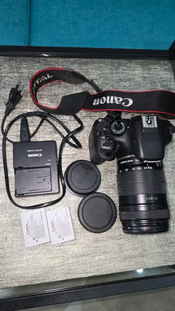 Kamera DSLR Canon EOS 550D lensa 135