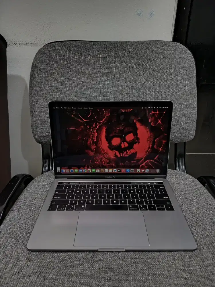 MacBook Pro 2019 13 i7/16/512GB
