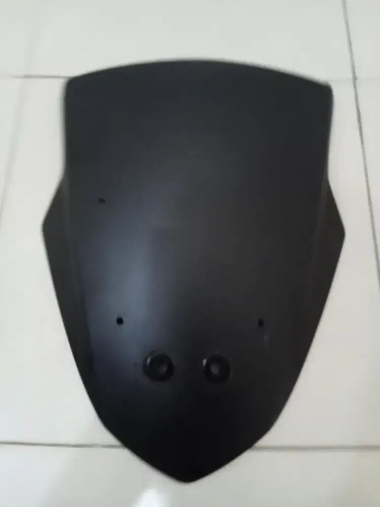 Dijual Windshield bekas NMAX lama Ori