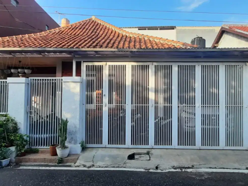 Dijual Rumah Minimalis Nyaman Siap Huni Lokasi di Cisaranten Endah Arcamanik Bandung