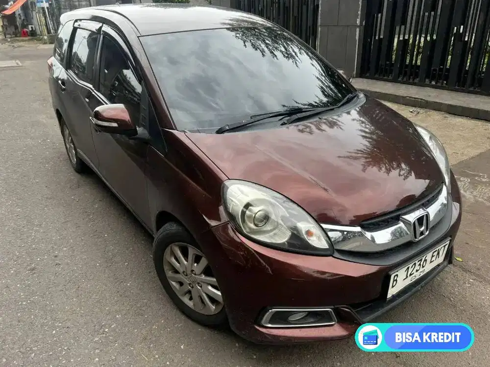 Honda Mobilio E CVT 2014 Red Metallic