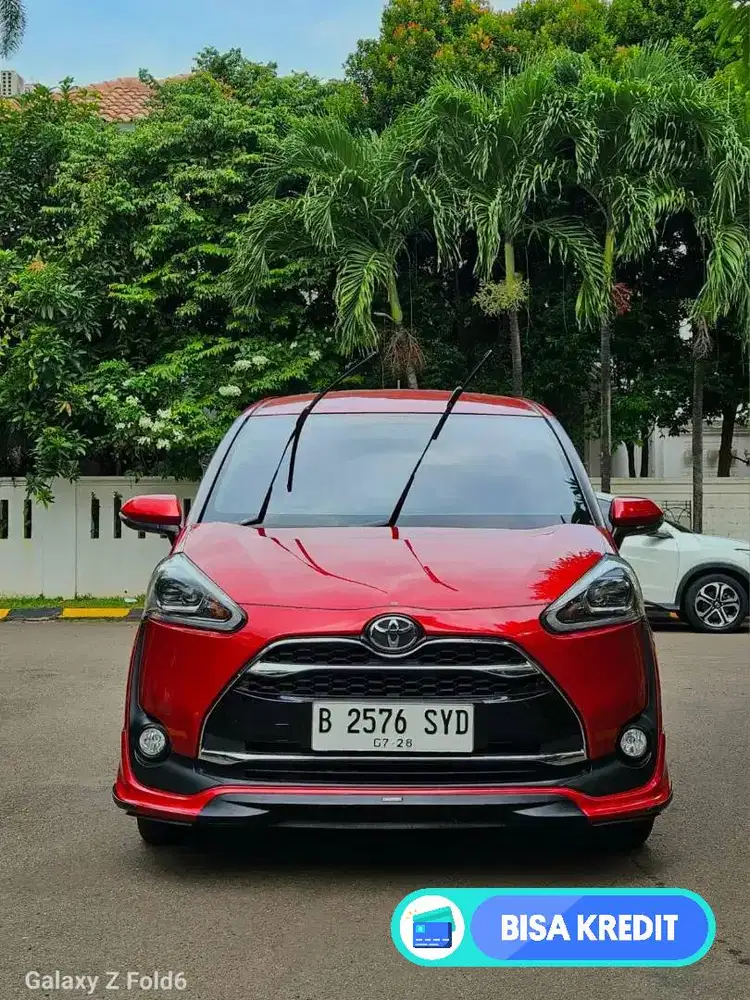 SIENTA Q 2018 RED
