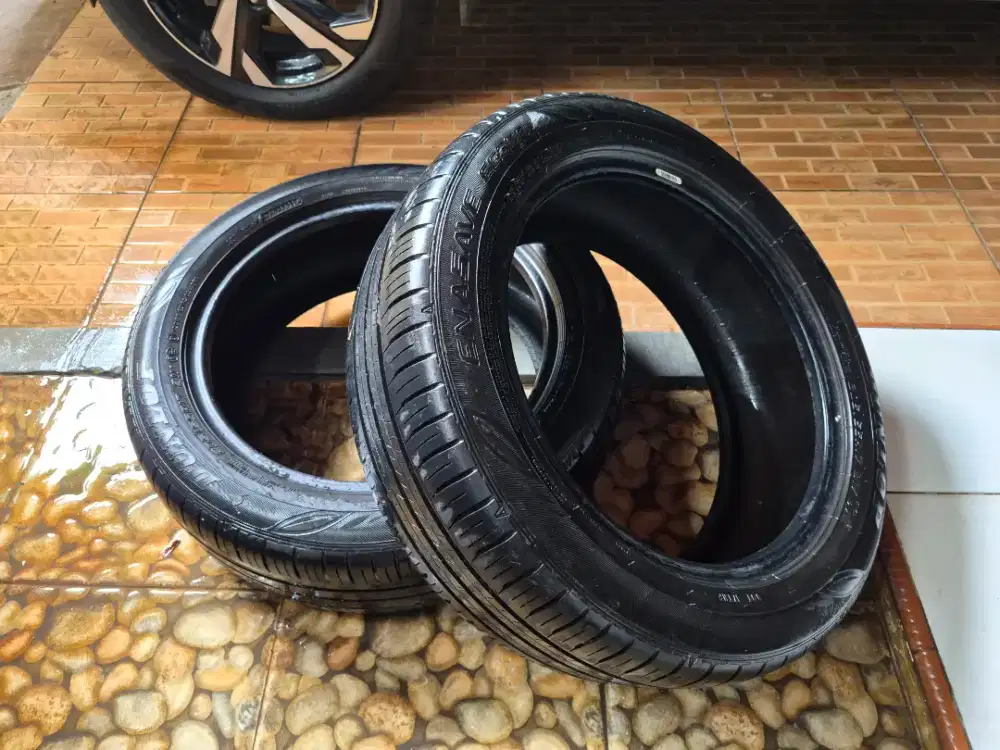 Jual Ban Dunlop 205 55 R17 ex. Expander (2 pcs)