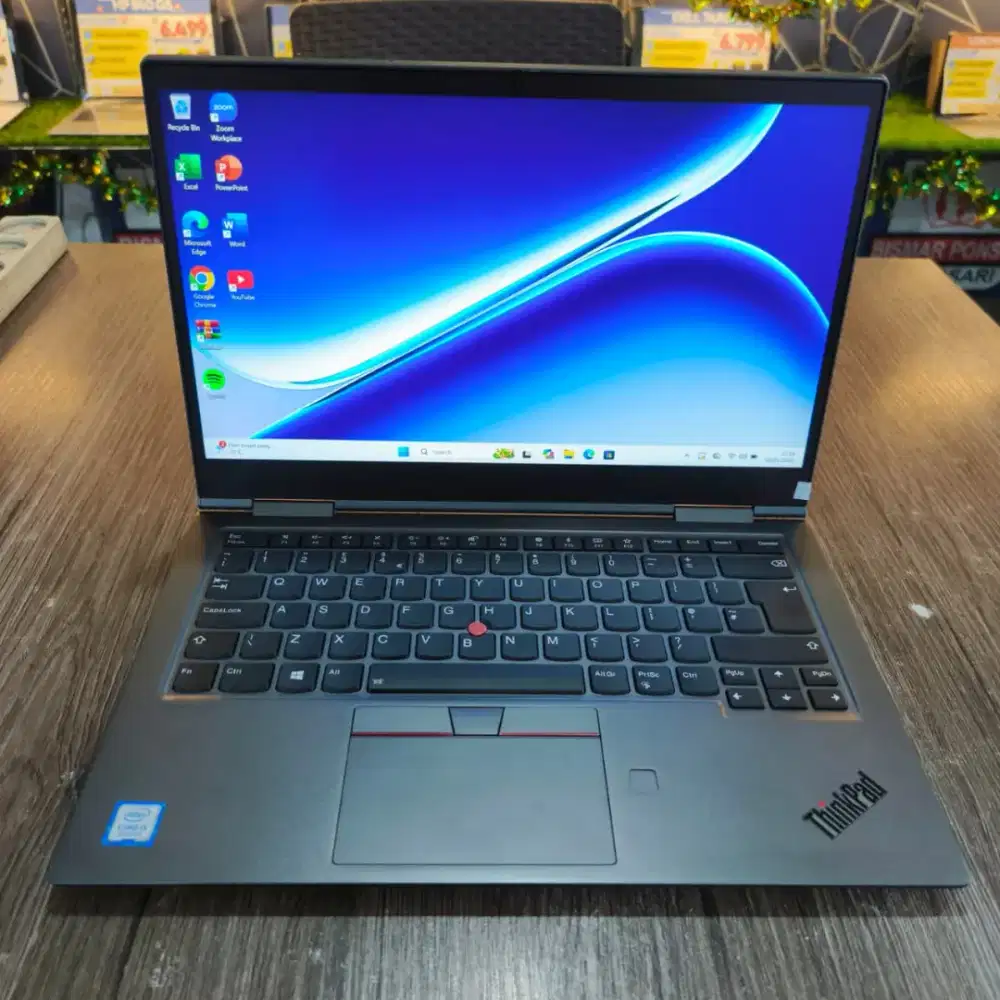 LENOVO X1 YOGA CORE I5 RAM 8GB SSD 256GB SIAP PAKAI
