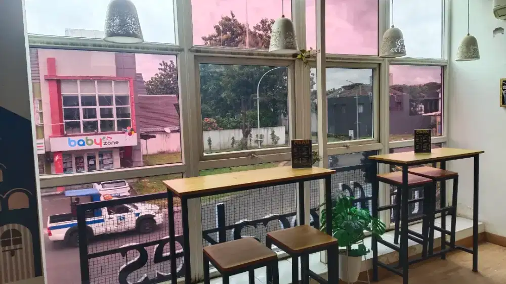 Sewa Ruang Usaha Lantai 2