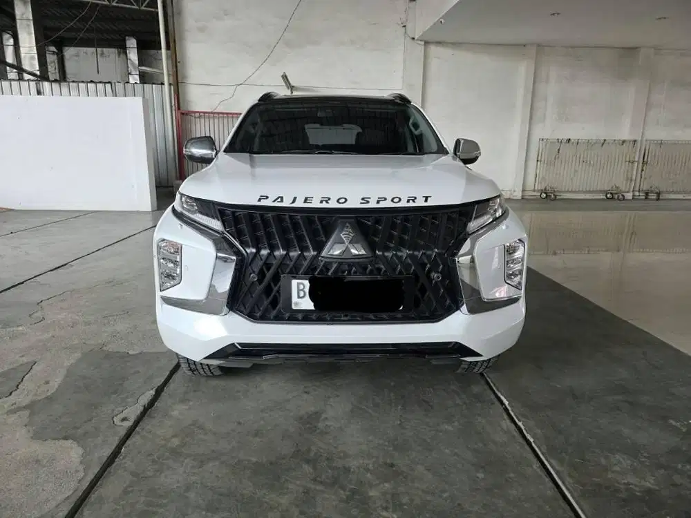 Km 22rban Mitsubishi Pajero Dakar Elite Limited AT ( Matic ) 2024 Puti