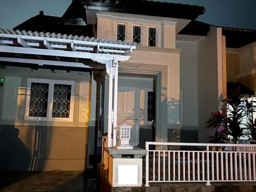 Disewakan rumah siap huni Komplek Wangsakerta Kota Baru parahyangan