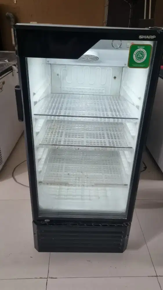 Jual cepat Kulkas Showcase sharp