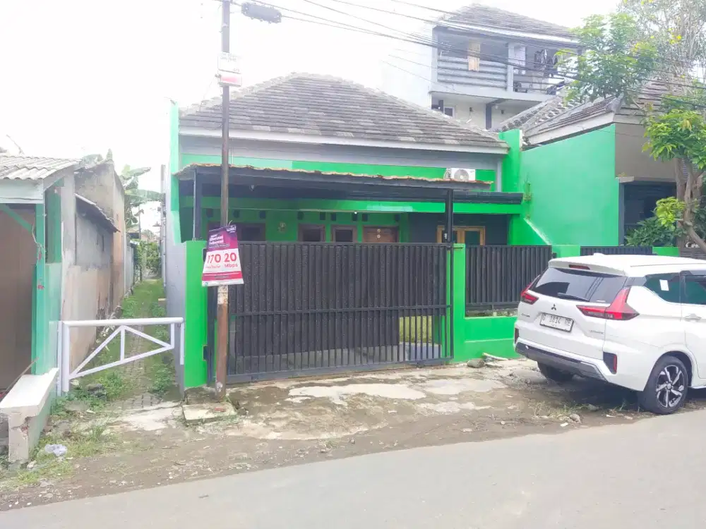 Disewakan Rumah Pinggir Jalan ,dekat sekolah Usamah dekat minimarket