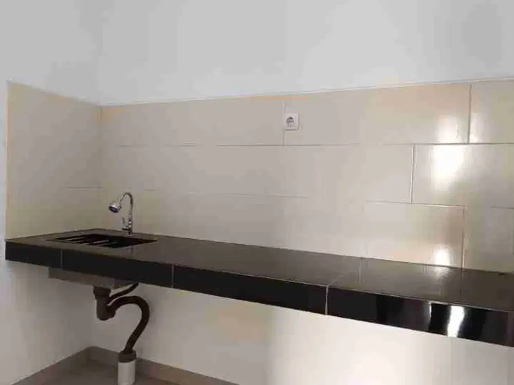 DIJUAL RUMAH PASAR REBO