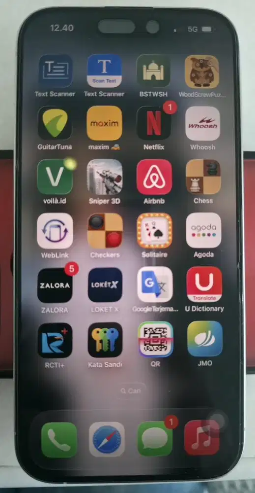 Jual santai Iphone 15 Pro 256Gb Warna Putih Ex Ibox Bh 88%.