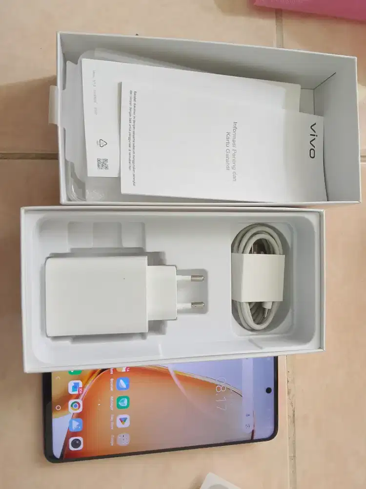 vivo y28 8/128gb oranye senja