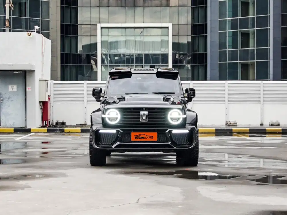 GWM TANK 300 HEV 2.0 HYBRID MATIC 2024 / 2025 GENAP low km BLACK HITAM