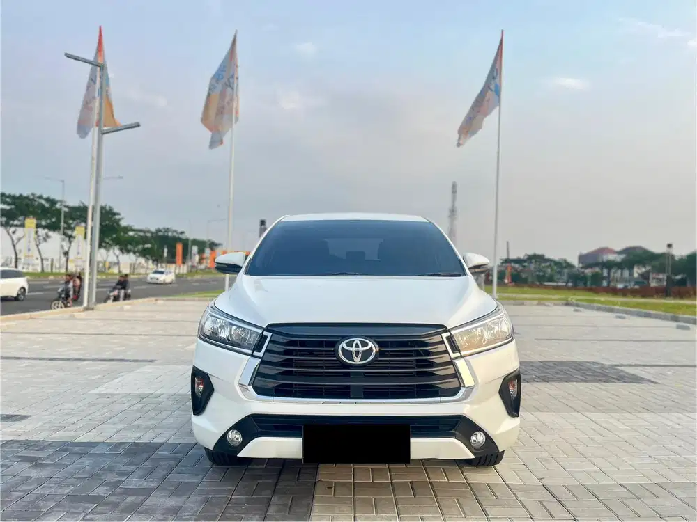 (KM 28 RIBU) Toyota Innova G DIESEL A/T Putih 2021 ANTIK LIKE NEW