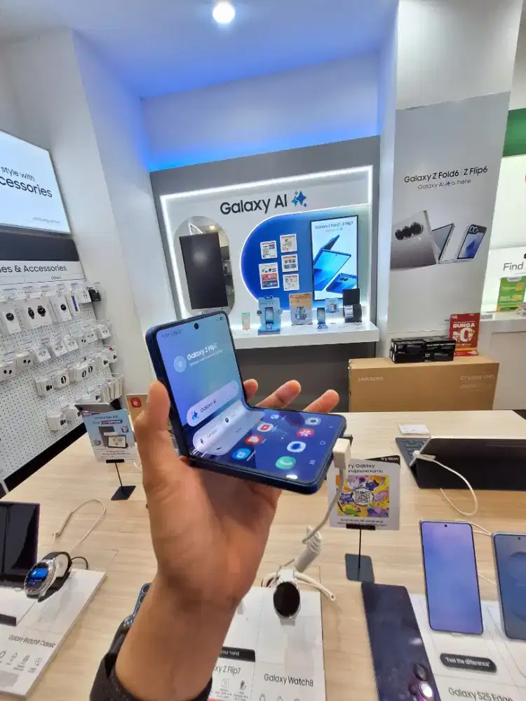 PROMO CREDIT SAMSUNG ZFLIP 7 BUNGA 0%