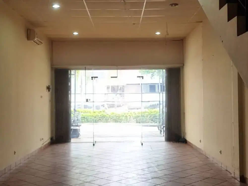 Jual Ruko Golden Boulevard 3 Lantai BSD