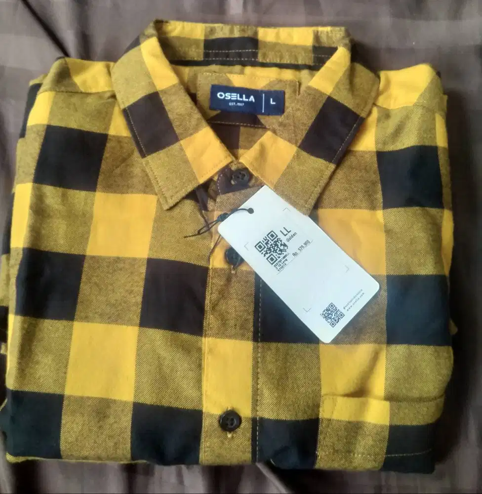 Kemeja Flannel Pria Kuning Hitam Kotak-Kotak