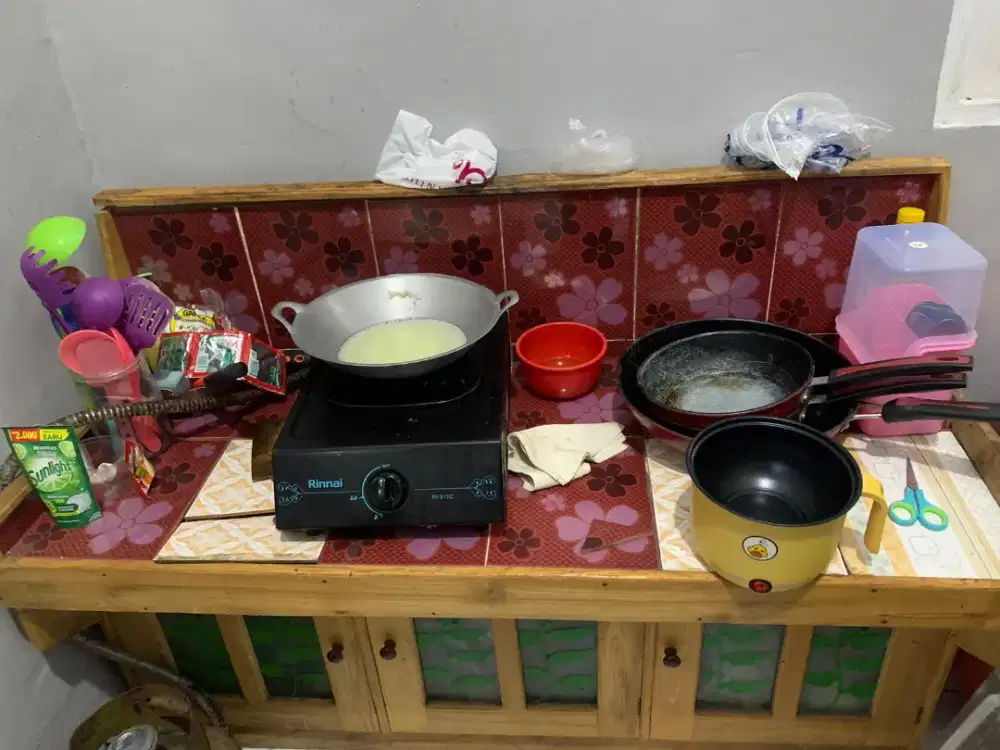 Jual cepat peralatan dapur