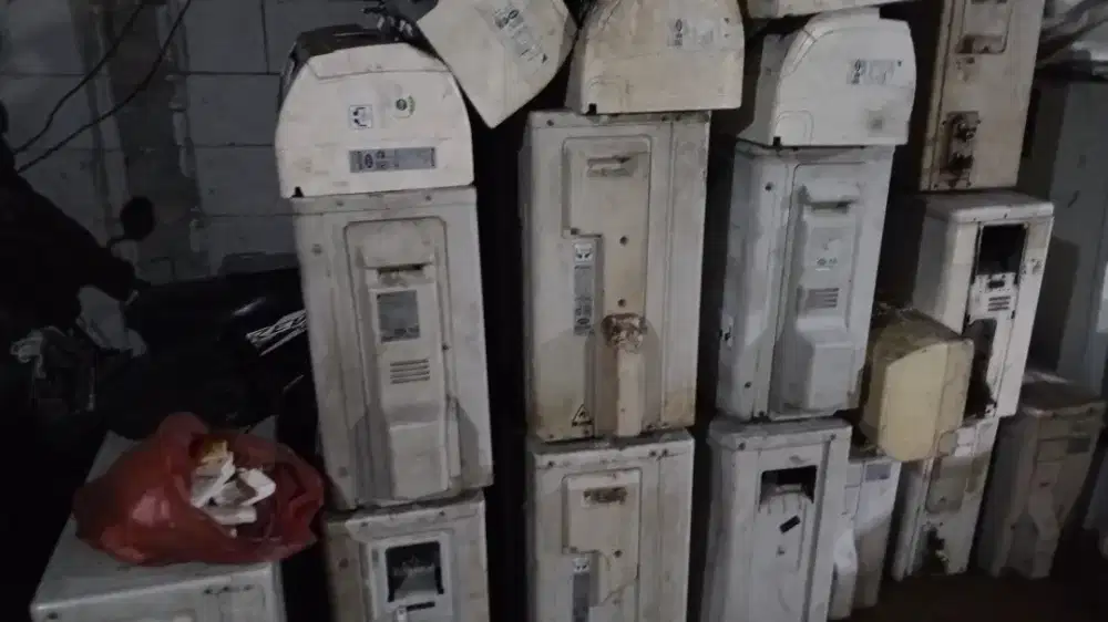 Jual beli AC bekas dan AC rusak