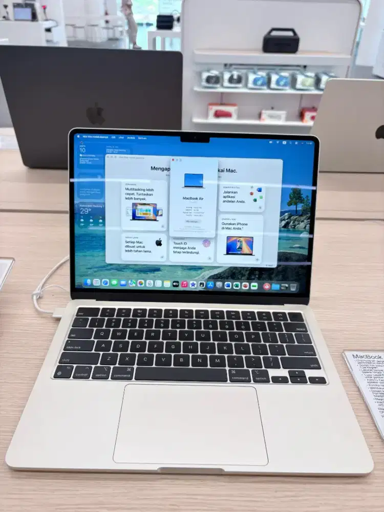 Bisa kredit dan cash Macbook air M2 13inch Garansi resmi Apple