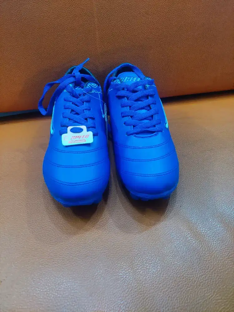 Sepatu Bola SPEED ukuran 42 Baru Ori