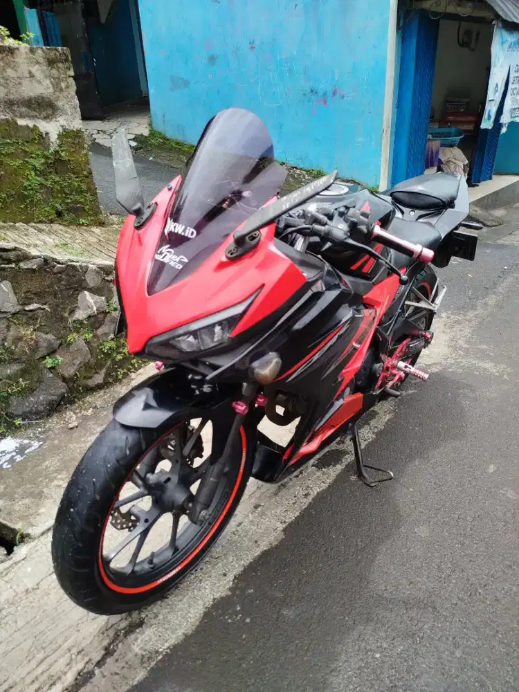 Honda cbr 150 2018
