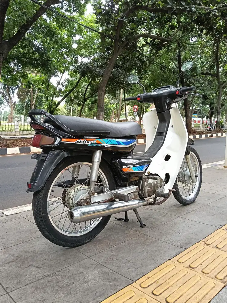 DIJUAL CASH HONDA ASTERA GRAND THN 1994 PAJAK PULES SIAP PAKAI