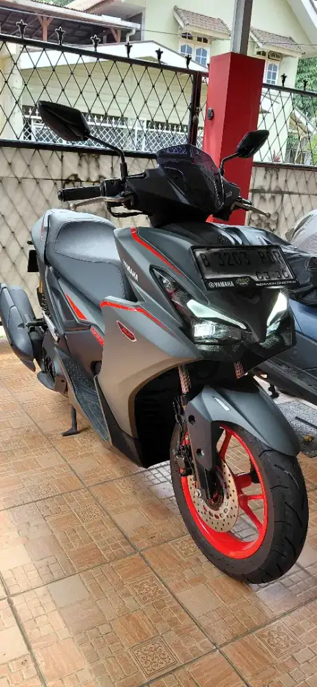 Dijual cepat Yamaha Aerox Alpha Turbo 2025, KM rendah