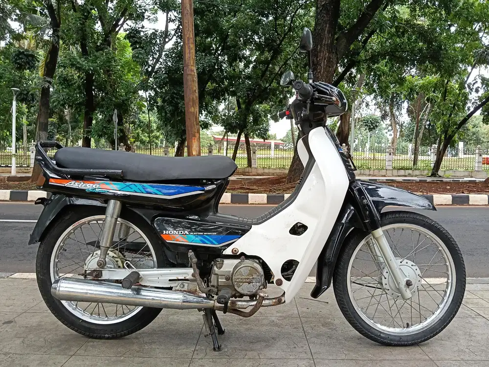 DIJUAL CASH HONDA ASTERA GRAND THN 1994 PAJAK PULES SIAP PAKAI
