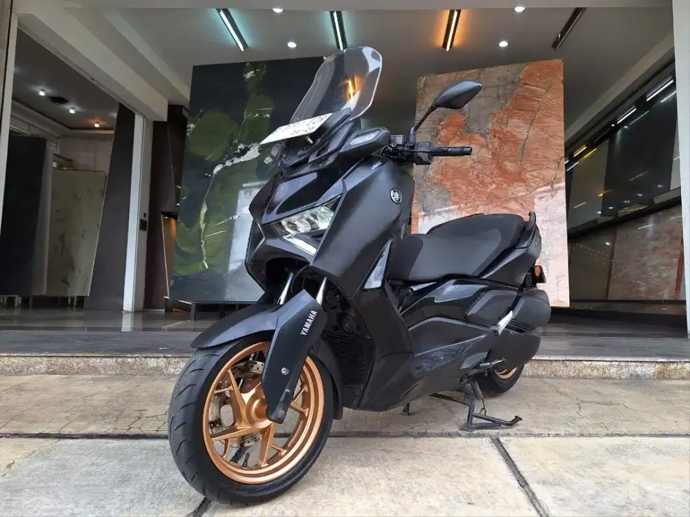 Yamaha Xmax 2023