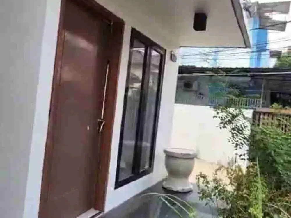 Dijual rmh huk bagua 2 lantai Green ville