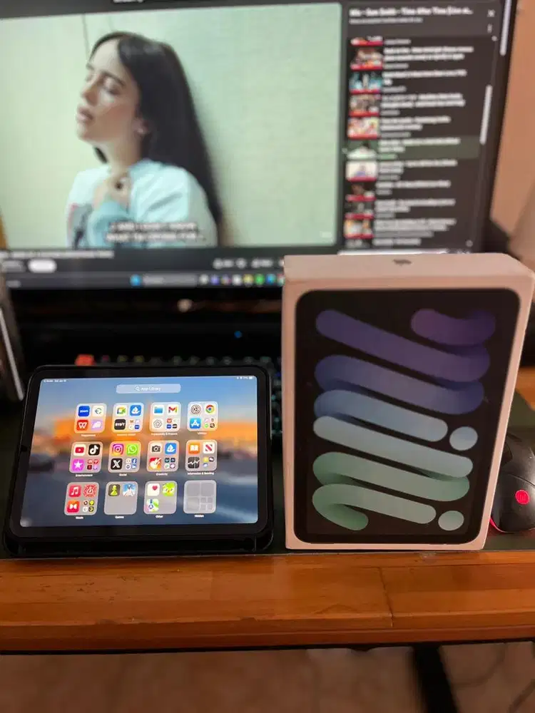 Ipad mini 7 like new