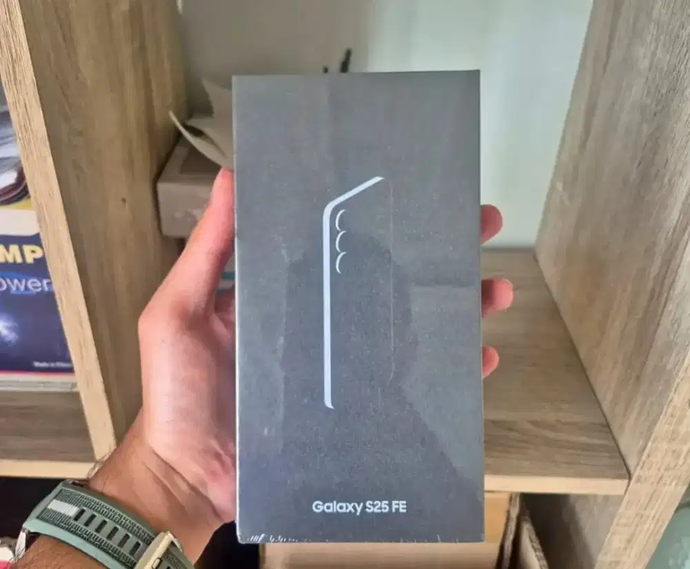 Samsung S25 Fe 5G 8/256 Baru