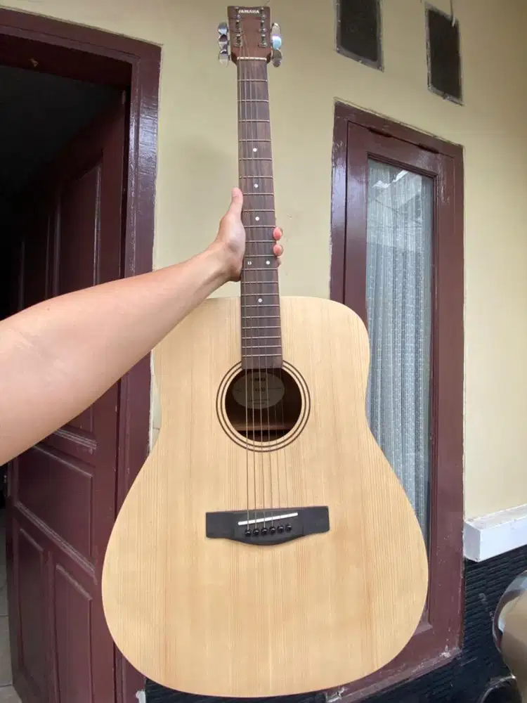 Jual Murah Gitar Yamaha FX400