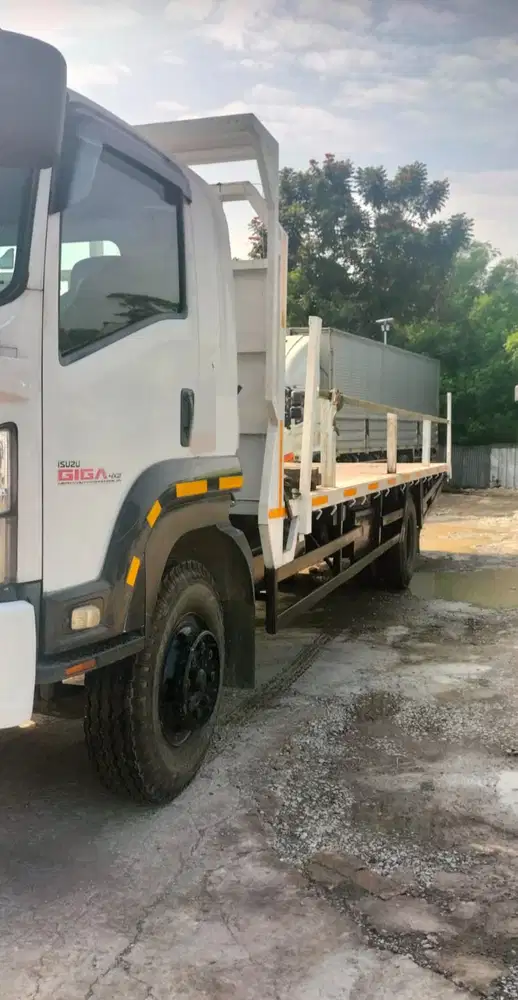 Isuzu Giga FVR 34s Losbak 2015