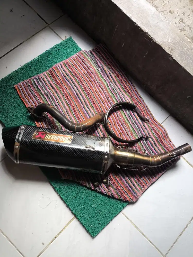 Dijual knalpot akrapovic