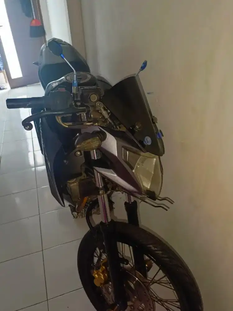 Jual Motor Vixion New 2015