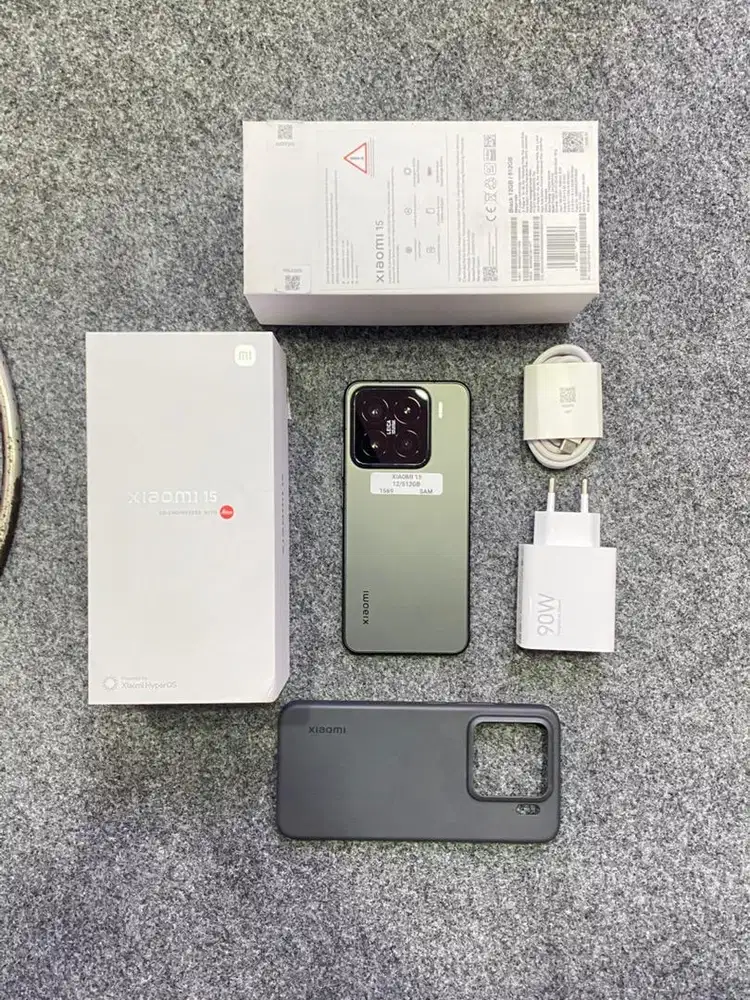 Xiaomi 15 12/512GB Fullset Garansi On likenew