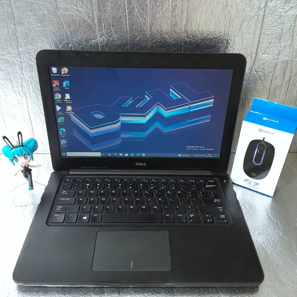 Dell 3380 core i5-7200U Ram 8gb ssd 128gb